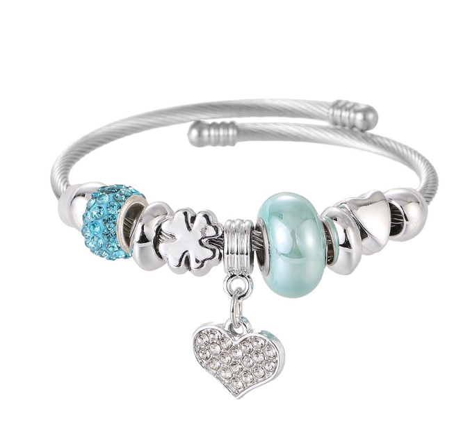 Crystal Heart Charm Bracelet – Adjustable Silver Bangle (Multiple Colors)