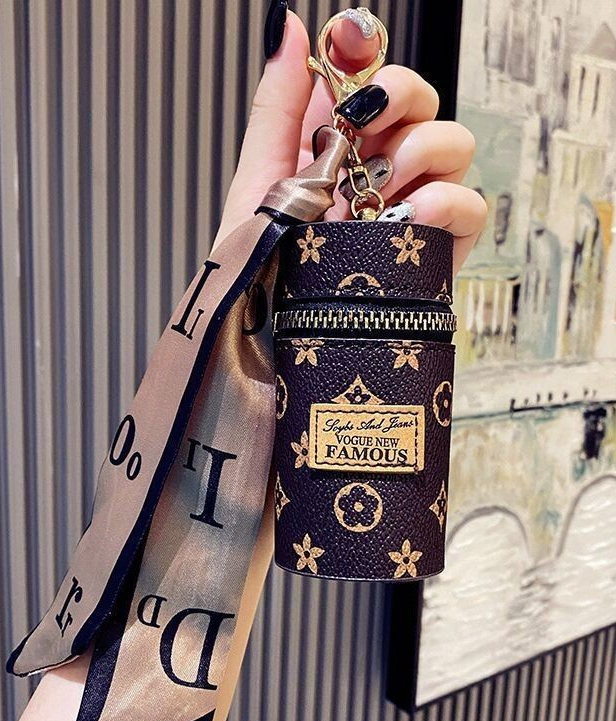 Luxe Mini Pouch Keychain – Travel Size Case with Zipper (PU Leather)