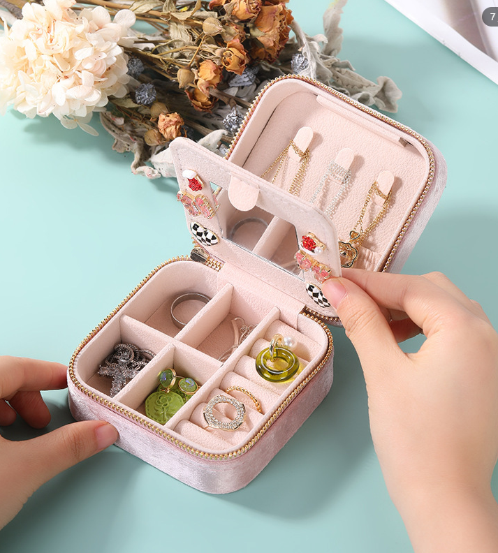 Starlight Scoop 8-Bag Mystery Scoop - MIN OF 12 ITEMS