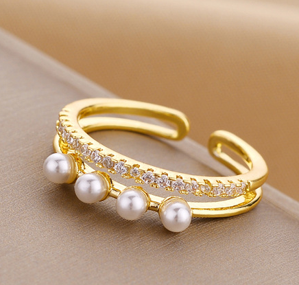 Pearl & Crystal Gold Adjustable Ring – 18K Gold Plated Stainless Steel