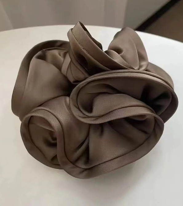 Premium Satin Silk Scrunchies – Oversized Hair Tie (Multiple Colors)