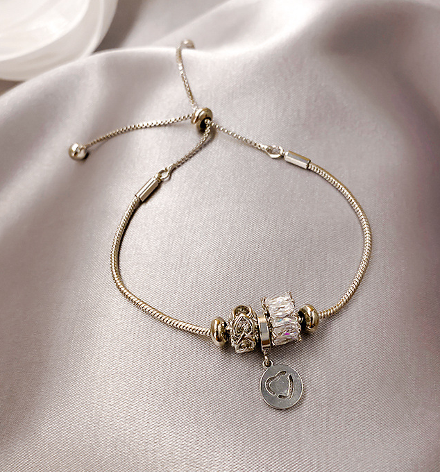 Elegant 925 silver-Tone Slider Bracelet with Crystal Charm Beads and Heart Pendant Accent