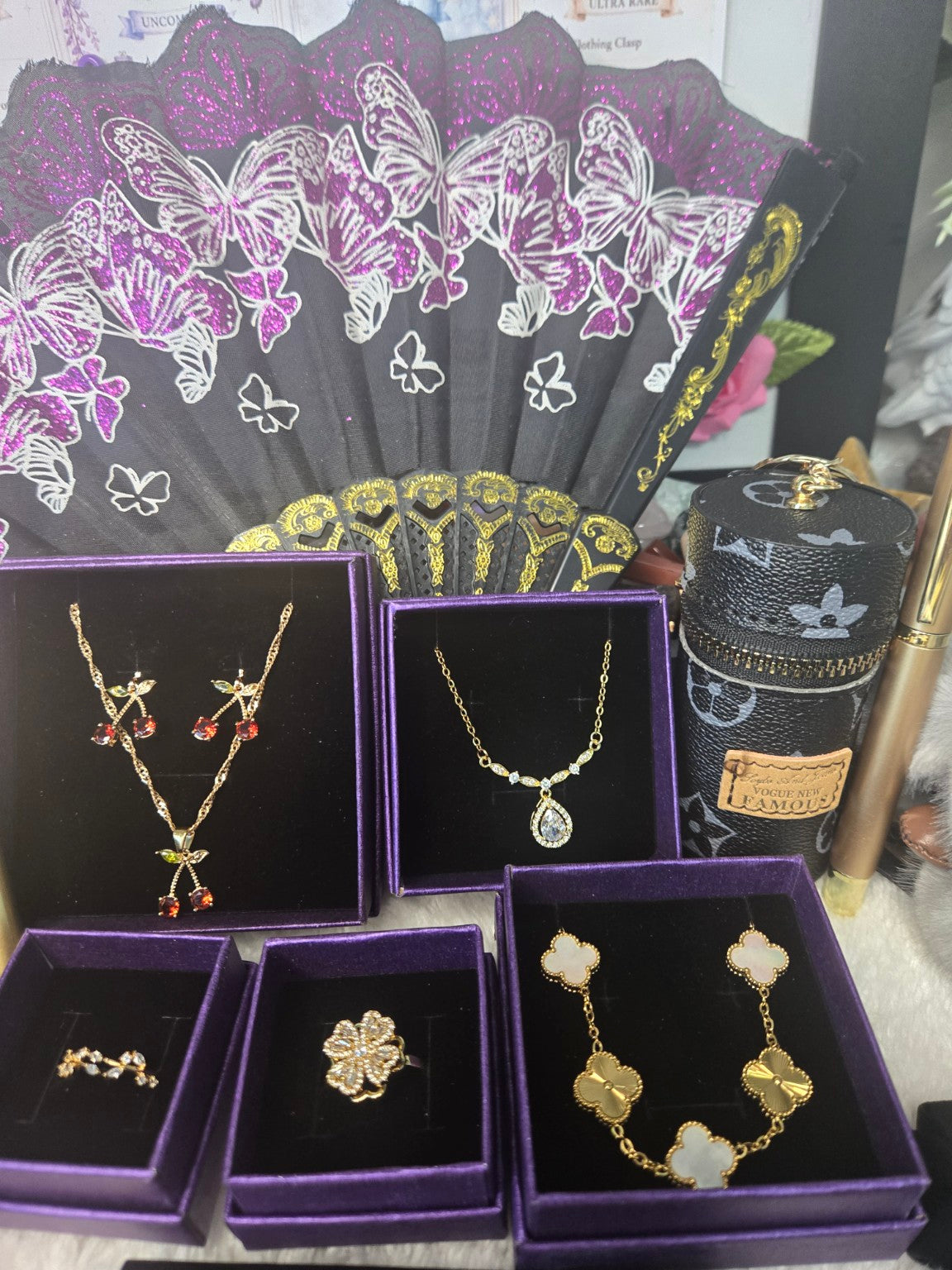 Curated Luxury Gift Box #2 – Ready to Ship