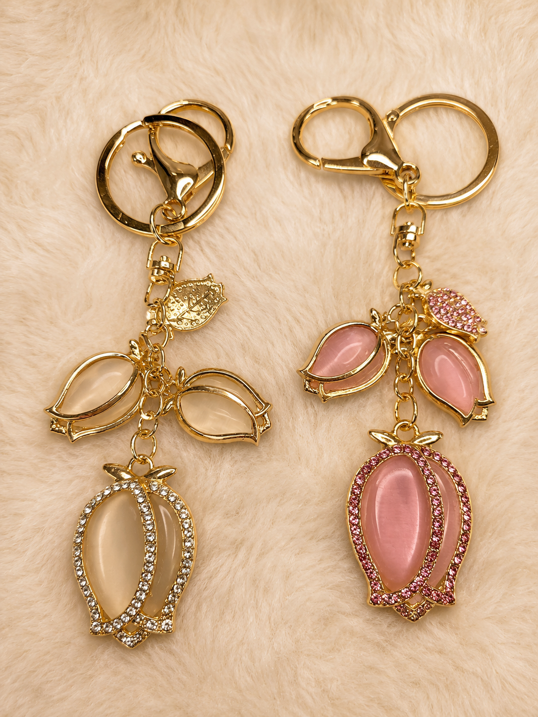 Elegant Fashion Streetwear Flower Catalpa Alloy Keychain – Stylish Women’s Bag Charm Pendant