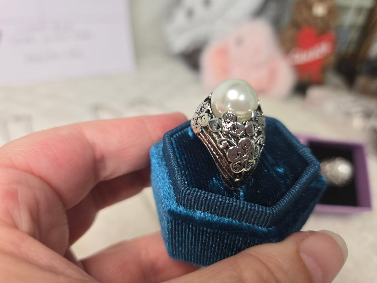 Vintage Pearl Statement Ring